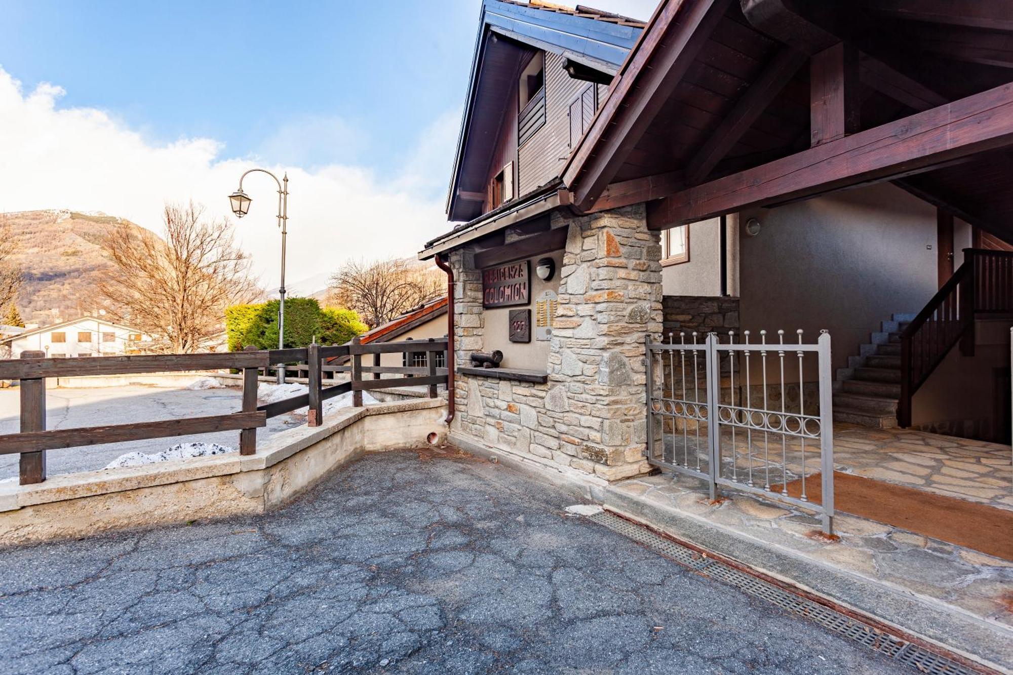 Casa Leonida Apartamento Bardonecchia Exterior foto